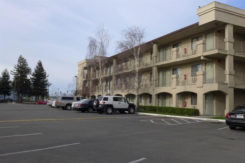 Inn At Rohnert Park Exteriér fotografie